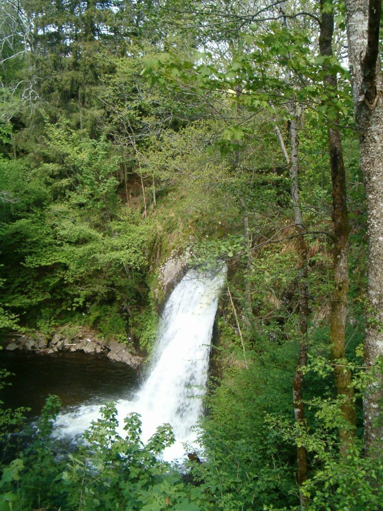 Sainte Elisabeth-waterval (de toren van Auvergne)