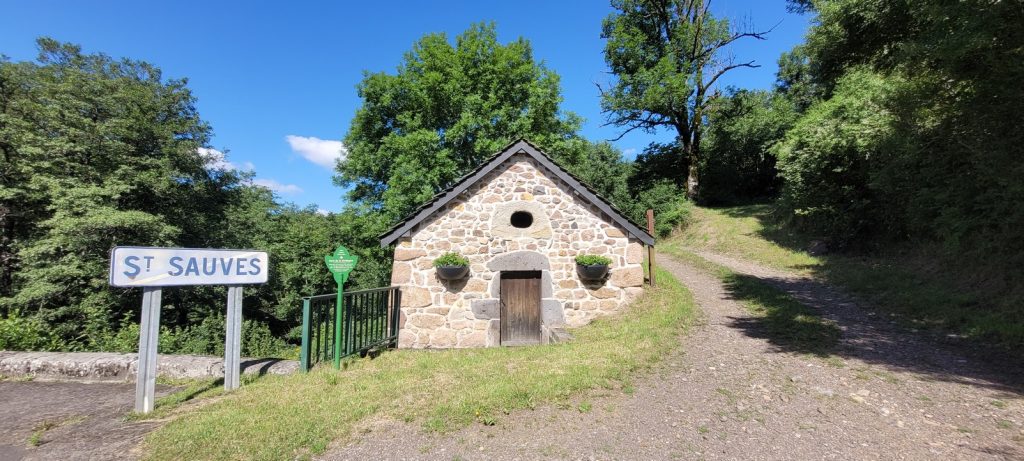 Gemeenschappelijke oven in Saint-Sauves d'Auvergne