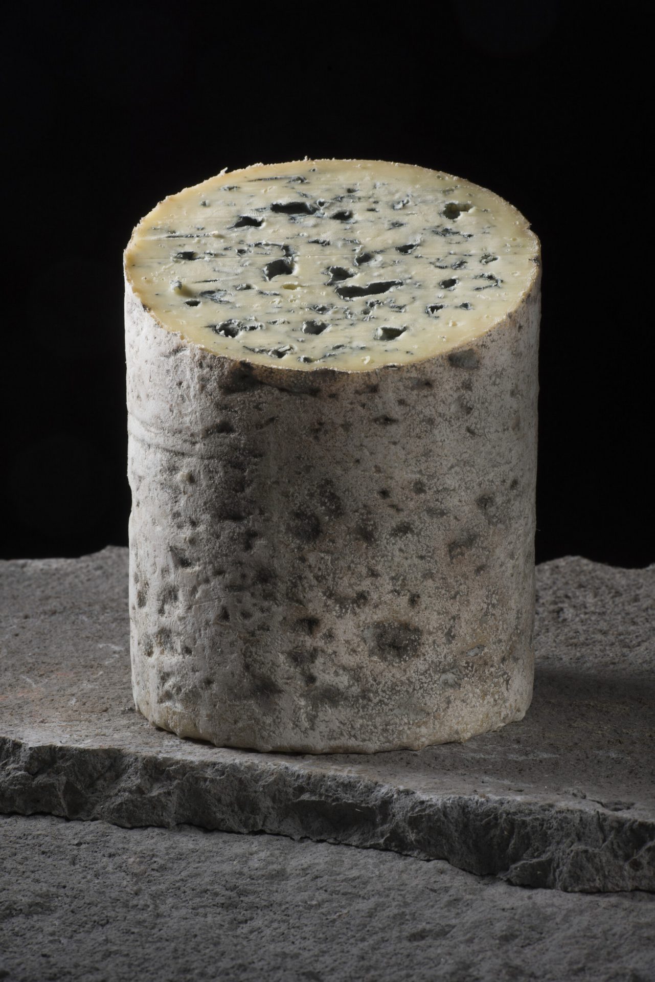 Fourme d'Ambert PDO cheese