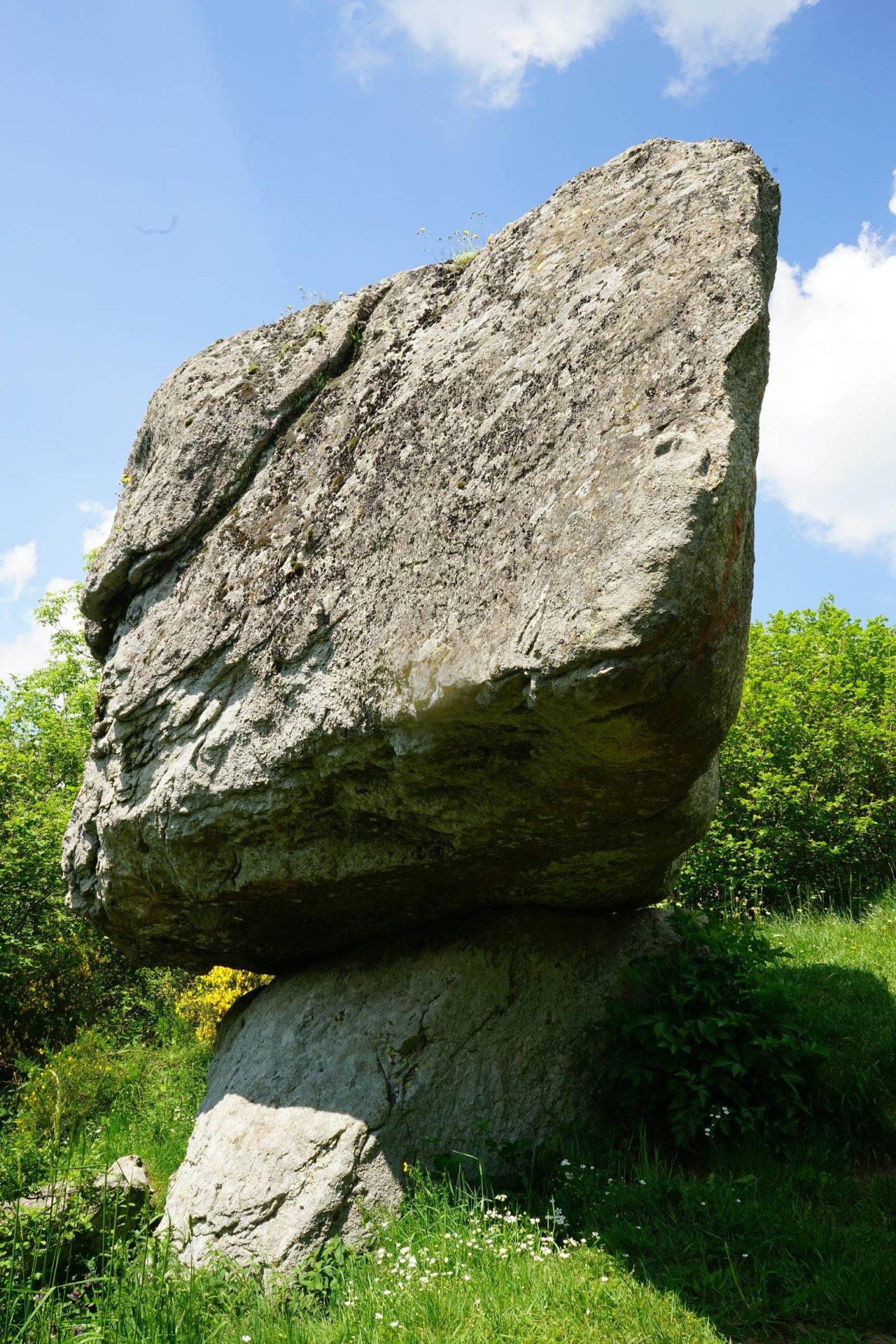 Schlüpfriger Felsen Orcival