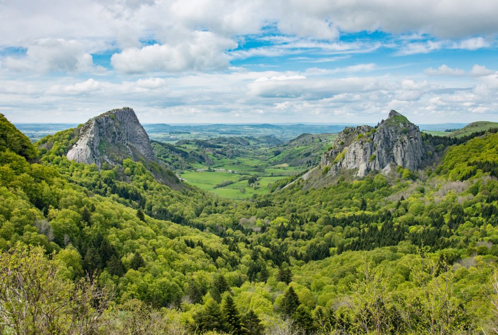 Roches Tuilière and Sanadoire in spring