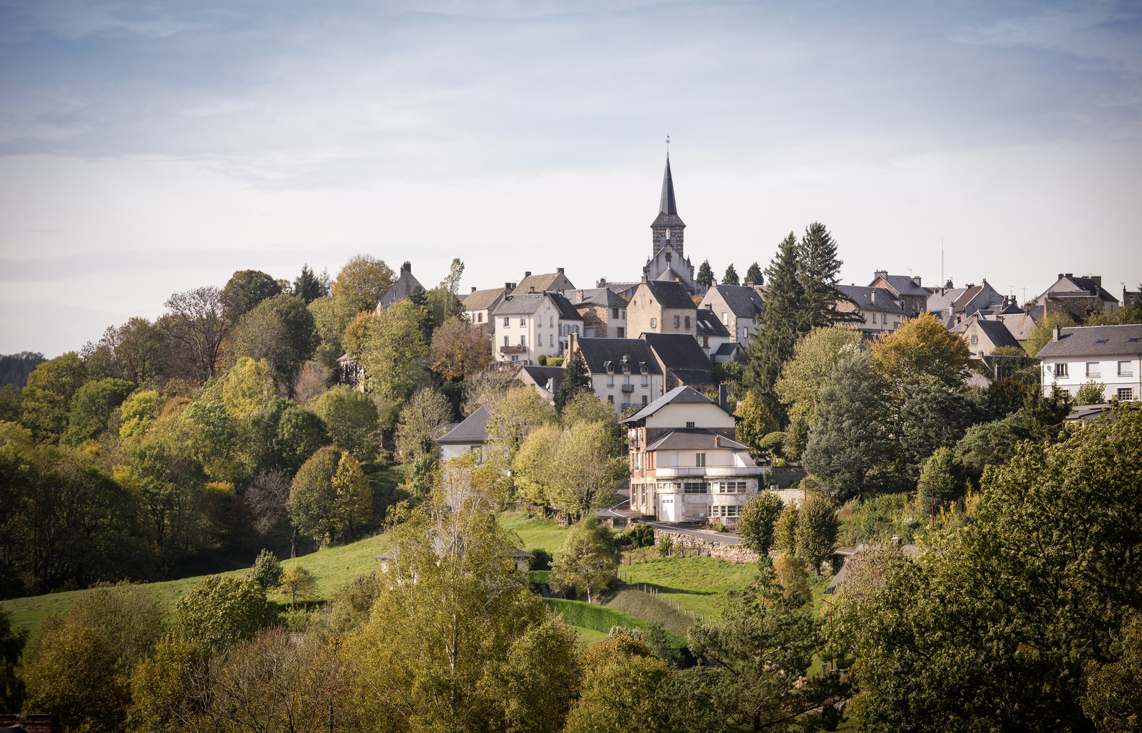 la verde località di Saint-Sauves