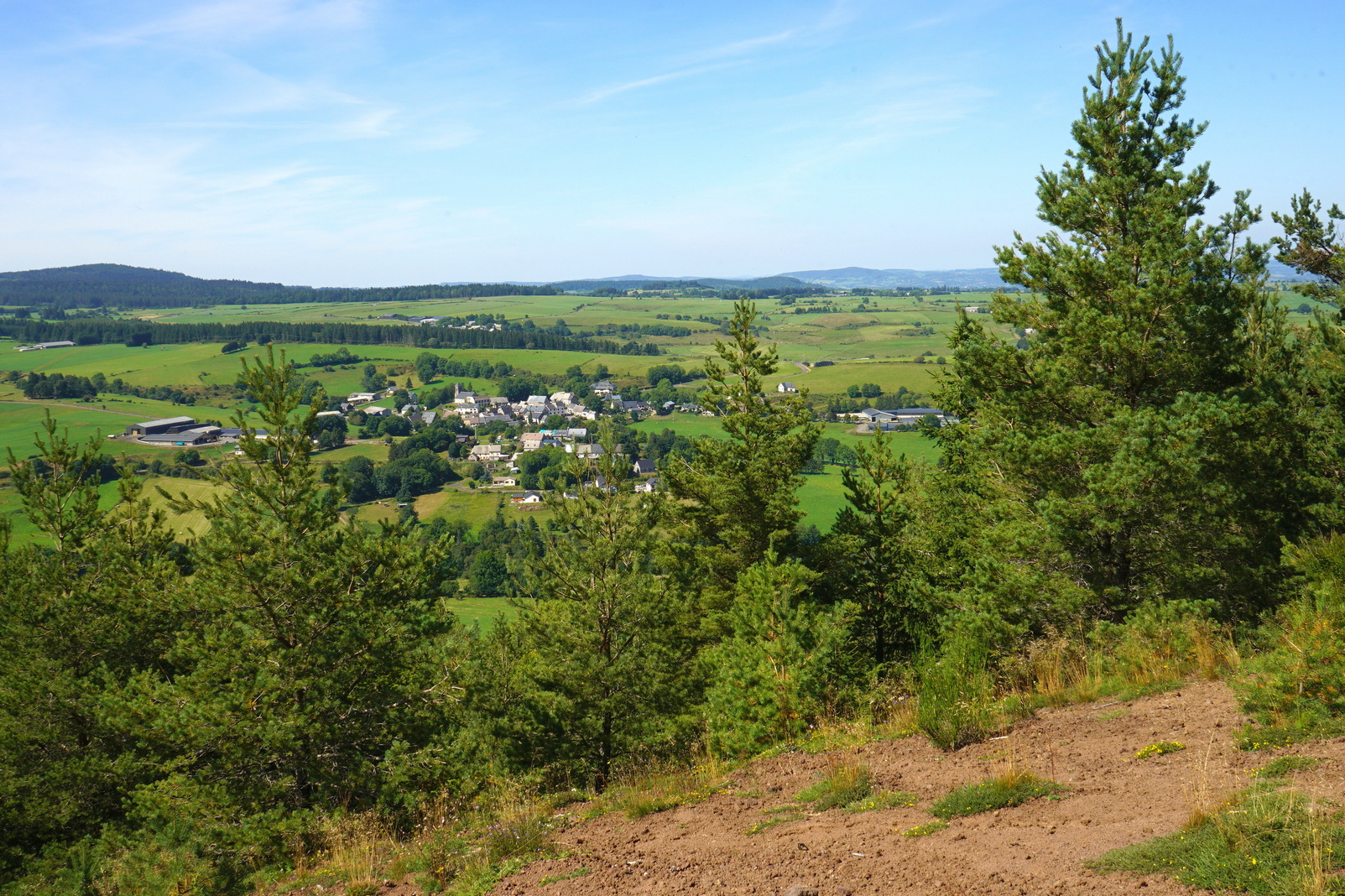 Panorama vanaf de Puy de Montenard