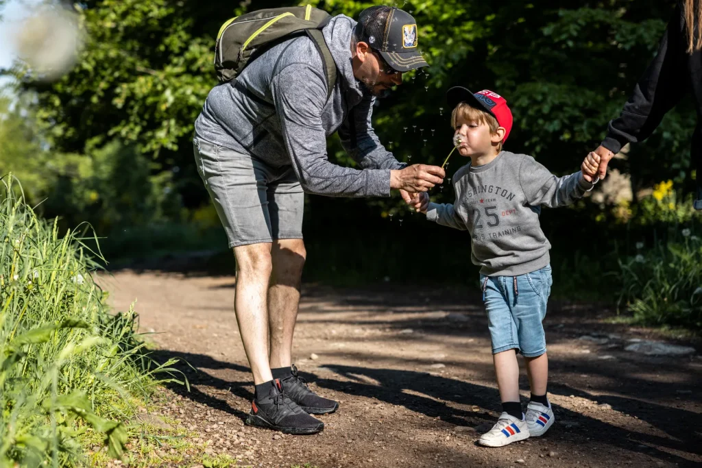 Kind Papa Urlaub Auvergne