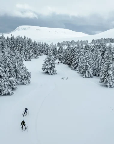 cross-country skiing guéry - drone