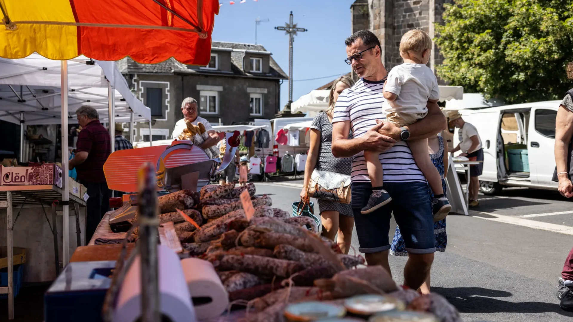 Marché à Tauves