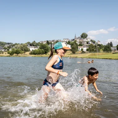 la tour d'auvergne et son lac