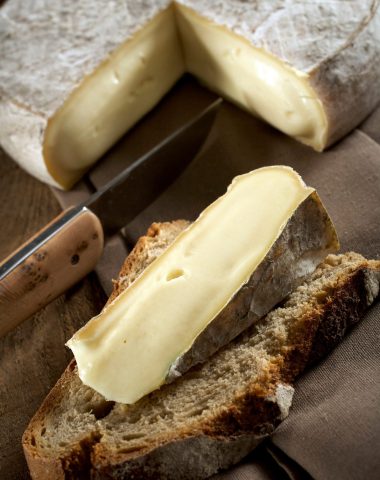 Saint-Nectaire Fromage d'Auvergne AOP