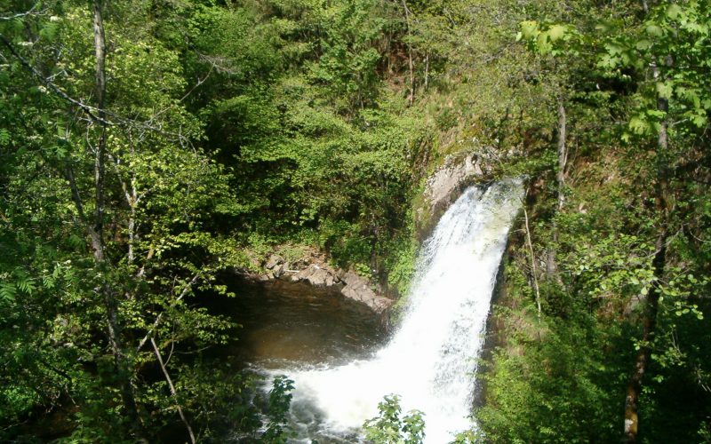 Sainte Elisabeth Waterfall (The Tower of Auvergne)