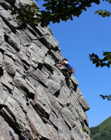 Tile rock climbing