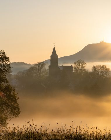 sunrise over the village of Olby and Puy de Dôme