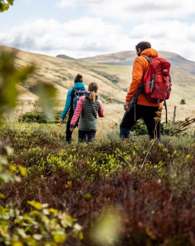 Auvergne autumn hikers